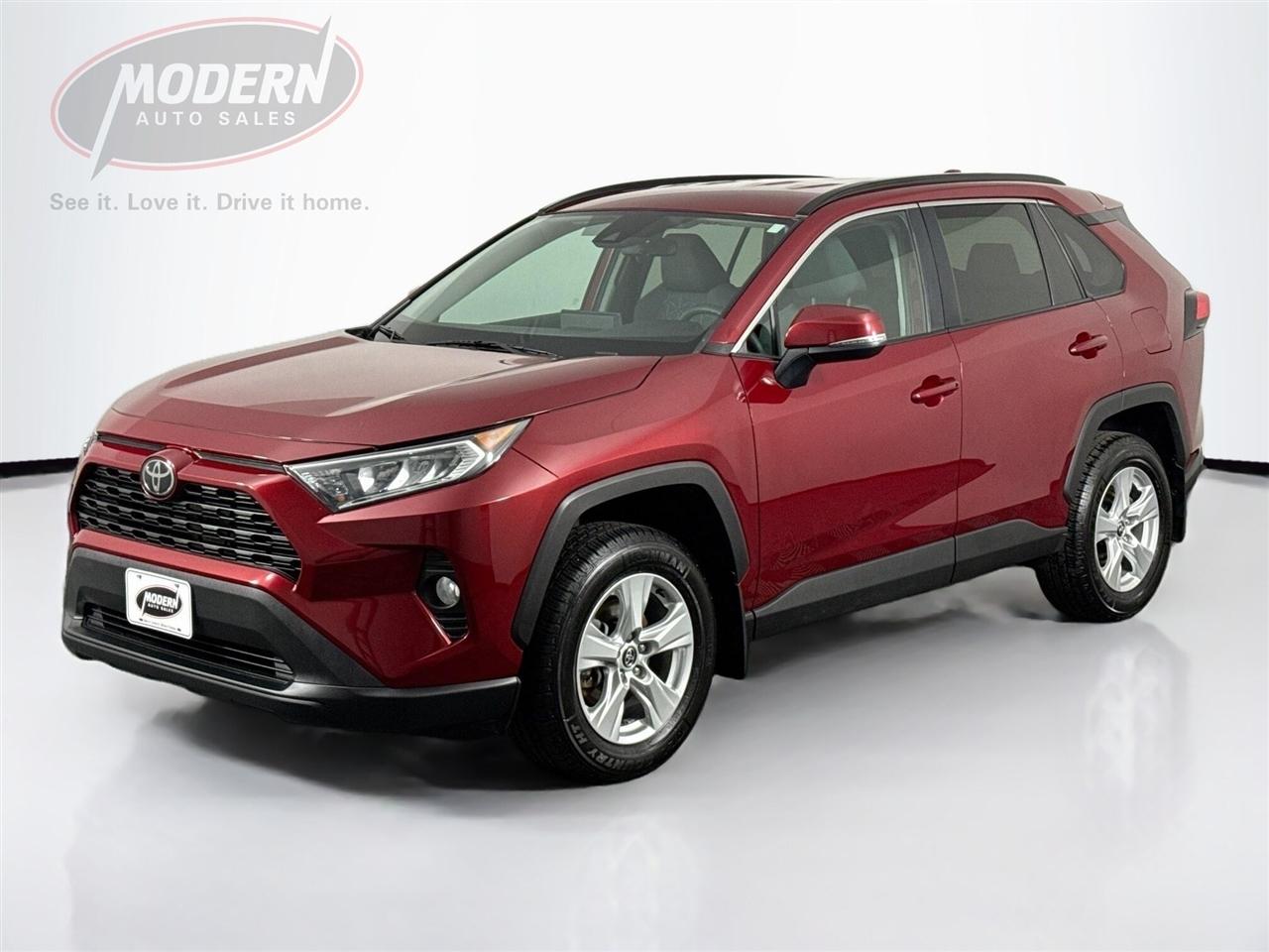 Toyota RAV4 XLE AWD (Natl) 2020
