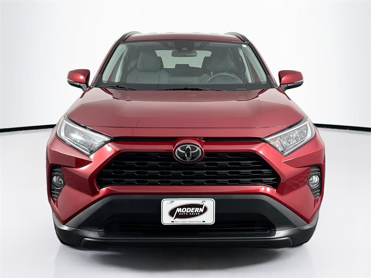Toyota RAV4 XLE AWD (Natl) 2020