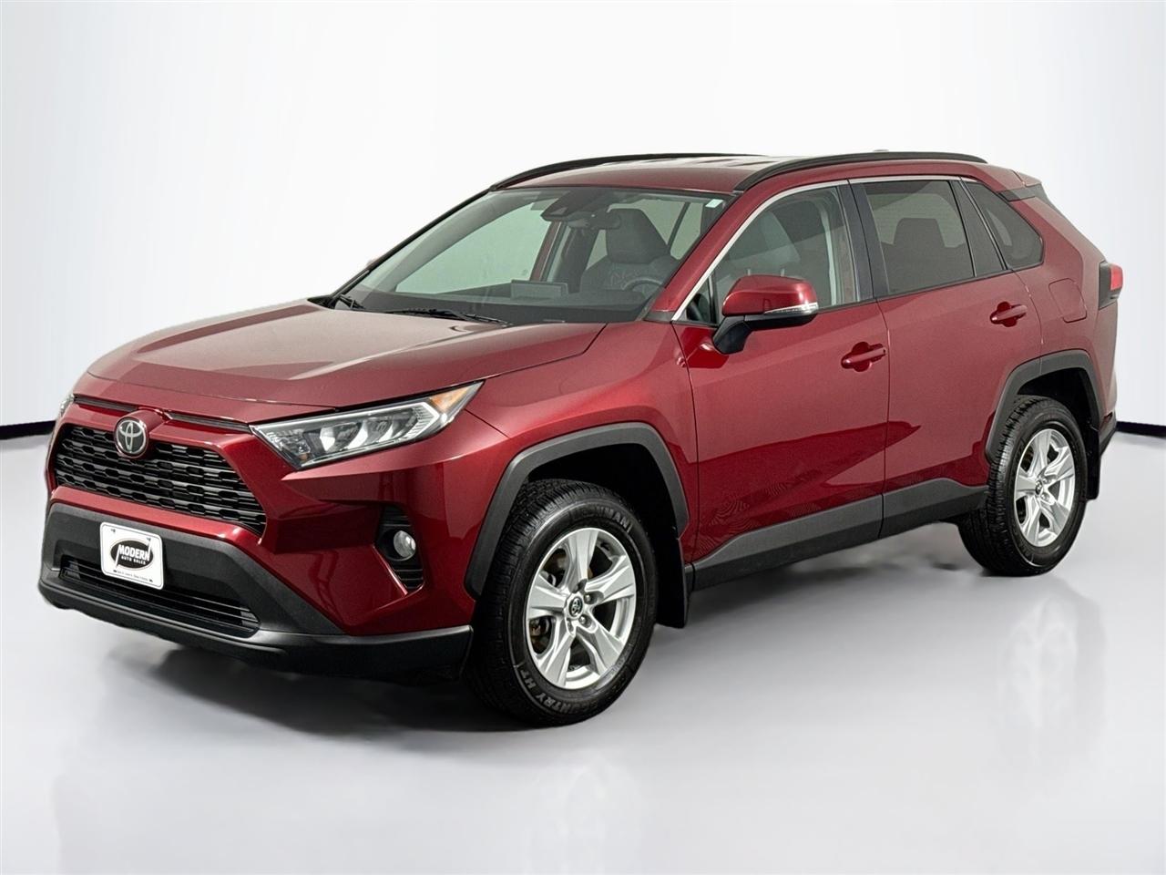 Toyota RAV4 XLE AWD (Natl) 2020