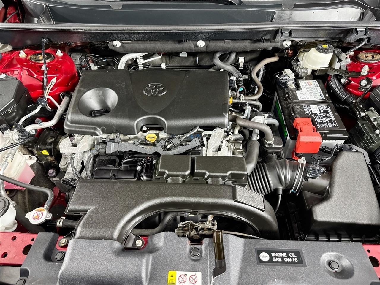 Toyota RAV4 XLE AWD (Natl) 2020