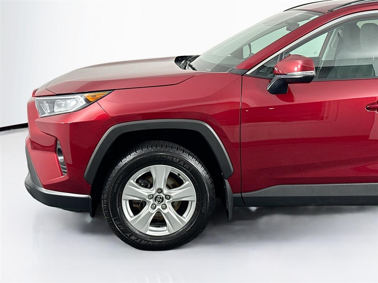 Toyota RAV4 XLE AWD (Natl) 2020