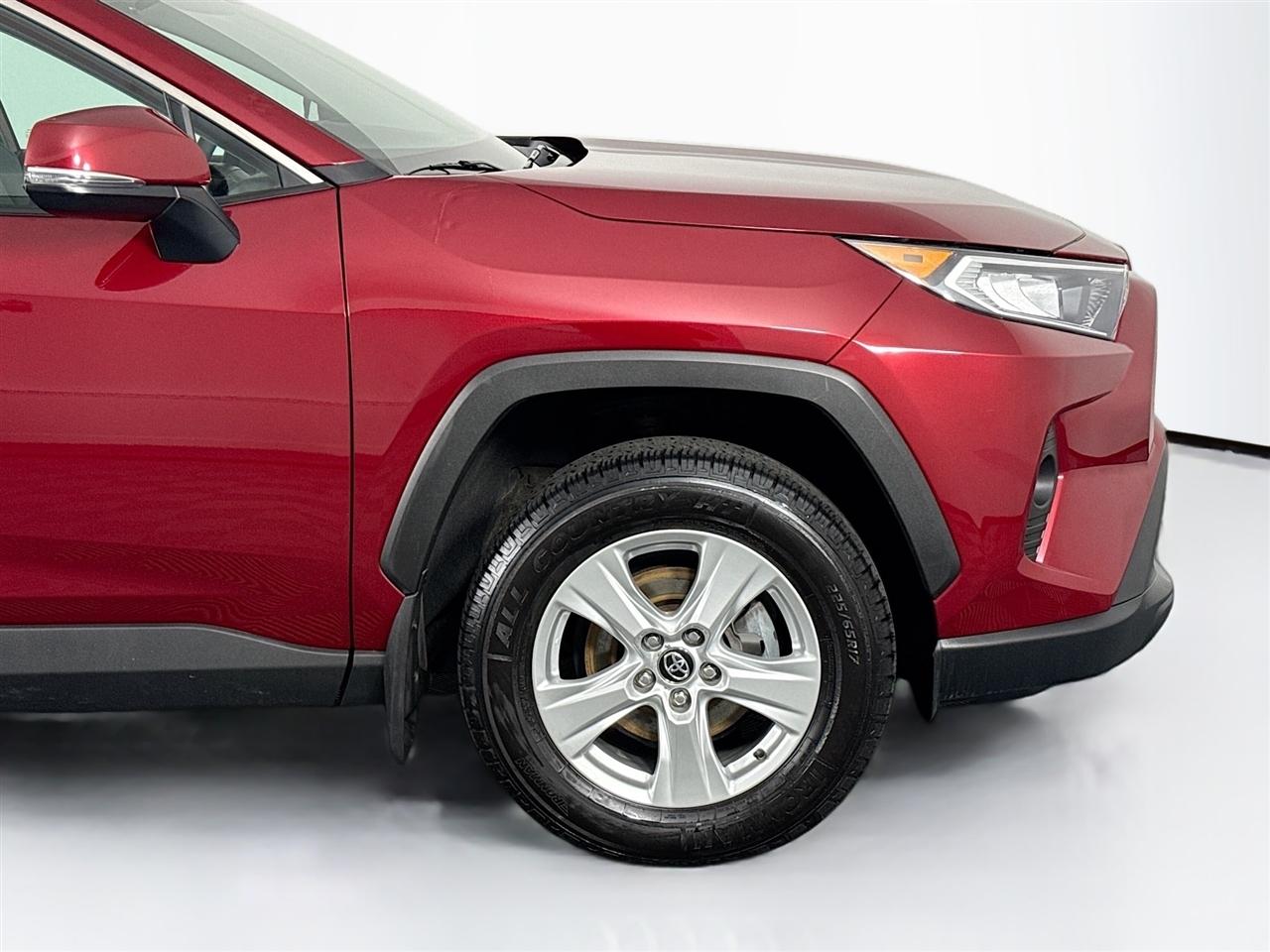 Toyota RAV4 XLE AWD (Natl) 2020