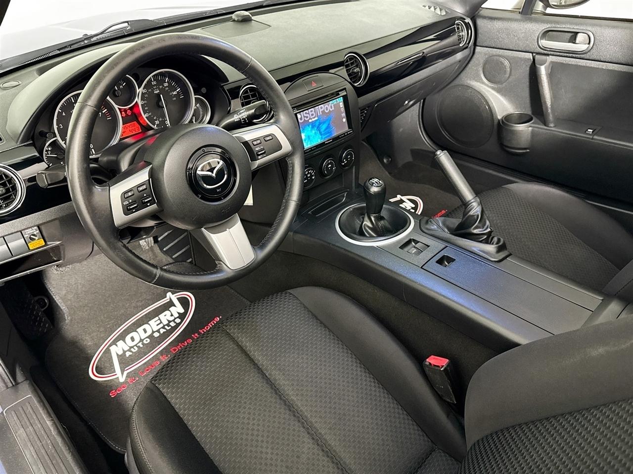 Mazda MX-5 Miata 2dr Conv Touring Manual 2006