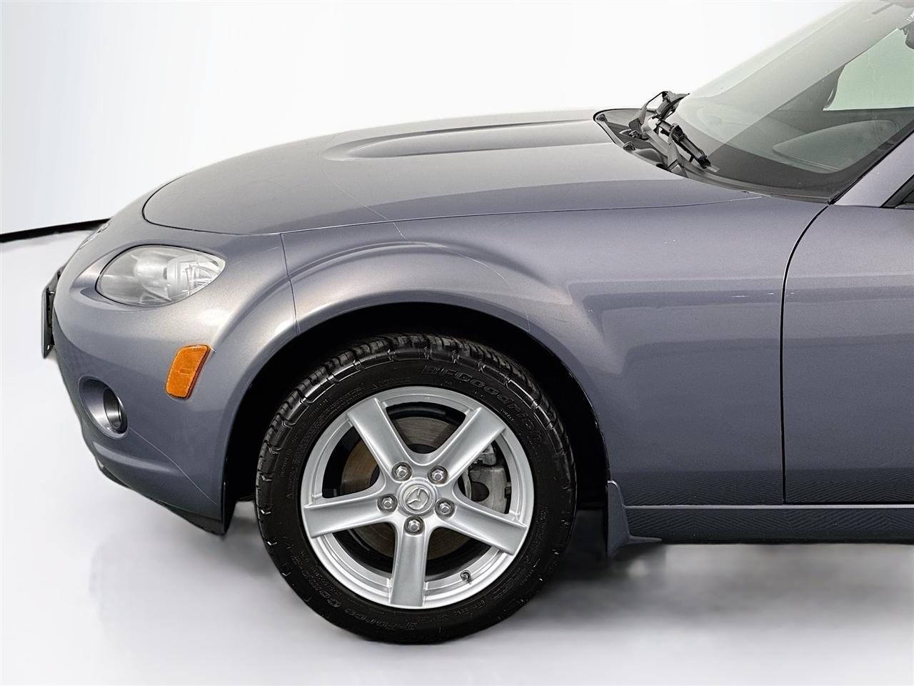 Mazda MX-5 Miata 2dr Conv Touring Manual 2006