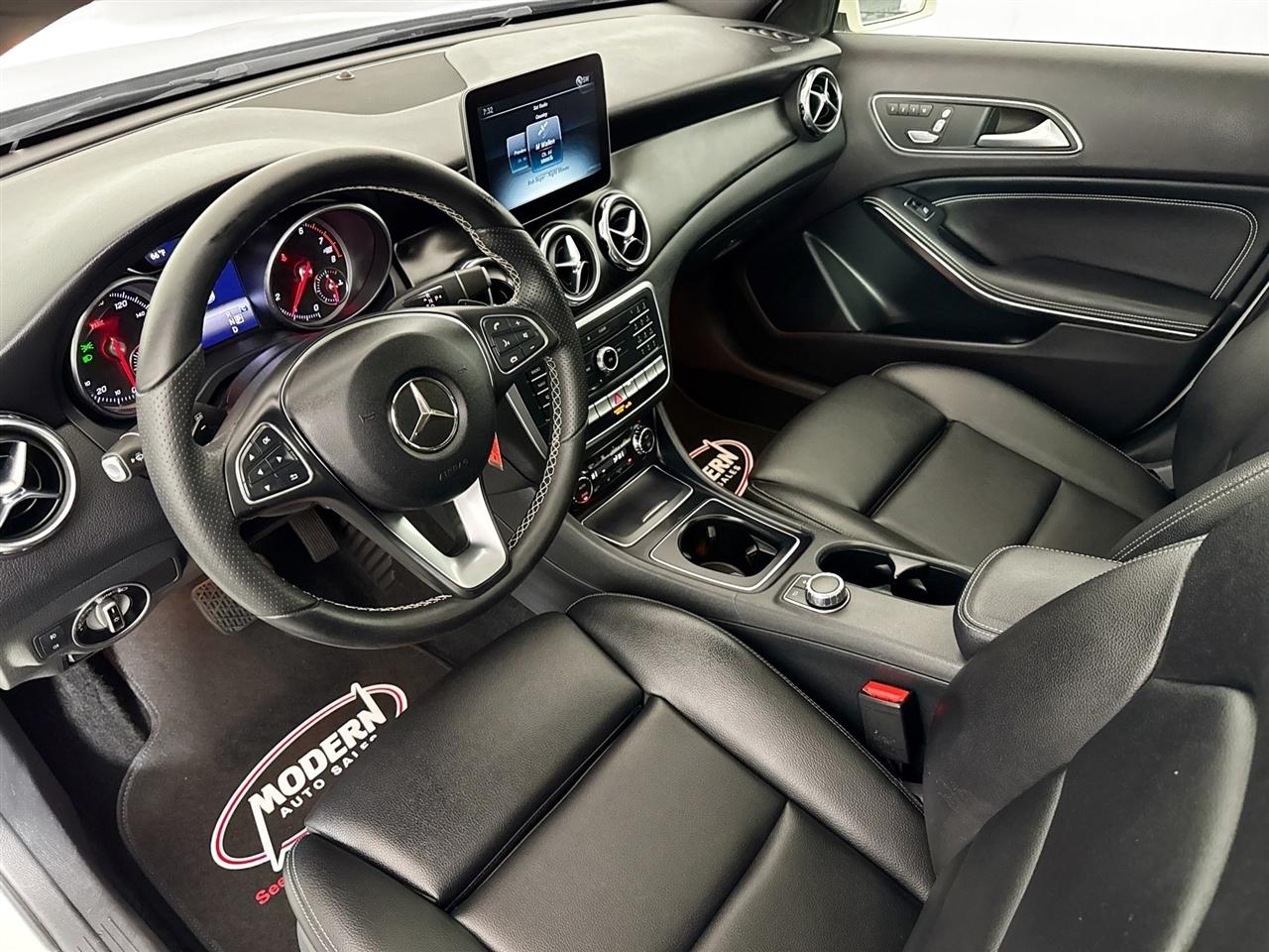 Mercedes-Benz GLA GLA 250 4MATIC SUV 2018