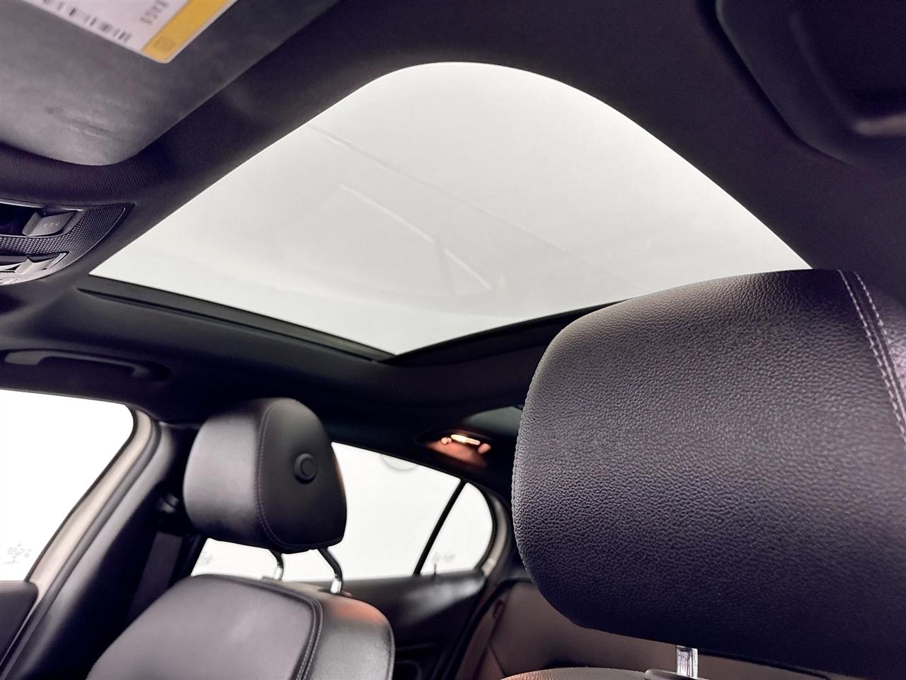 Mercedes-Benz GLA GLA 250 4MATIC SUV 2018