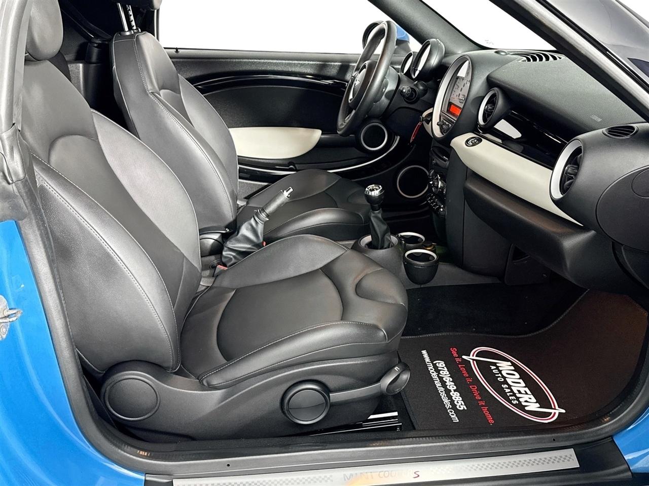 MINI Cooper Roadster 2dr S 2013