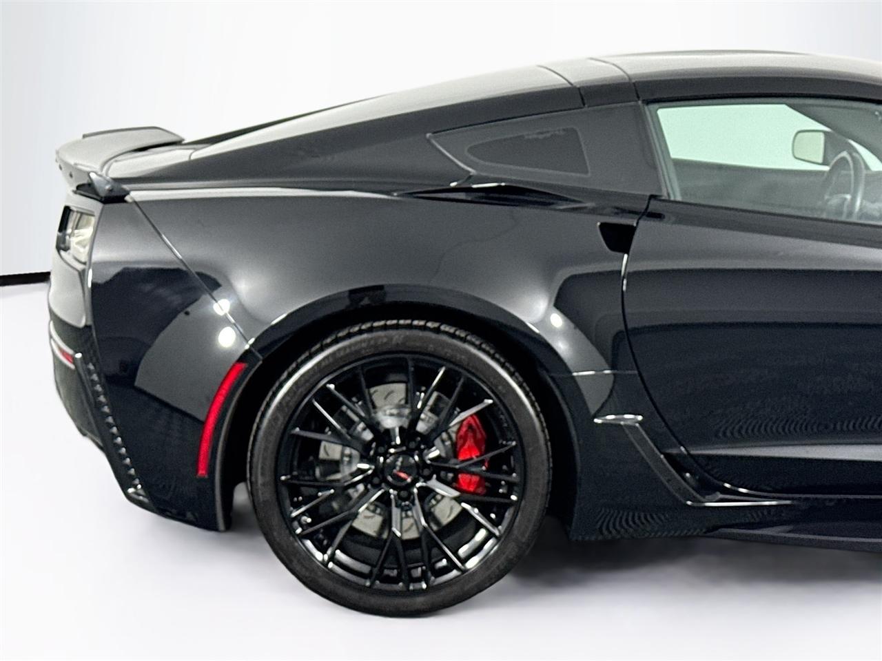 Chevrolet Corvette 2dr Z06 Cpe w/1LZ 2019