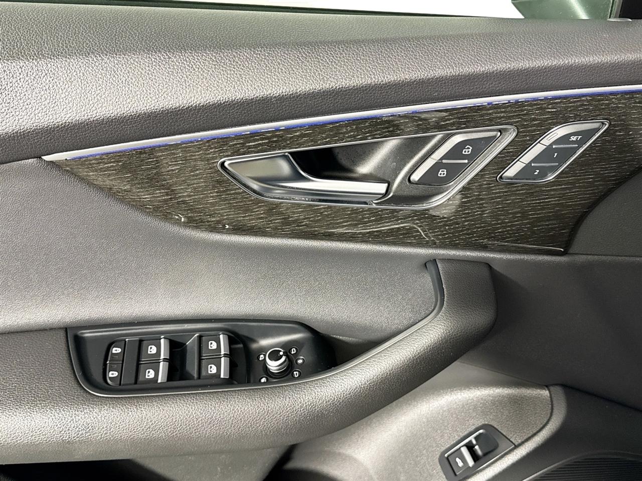 Audi Q7 Premium Plus 45 TFSI quattro 2022