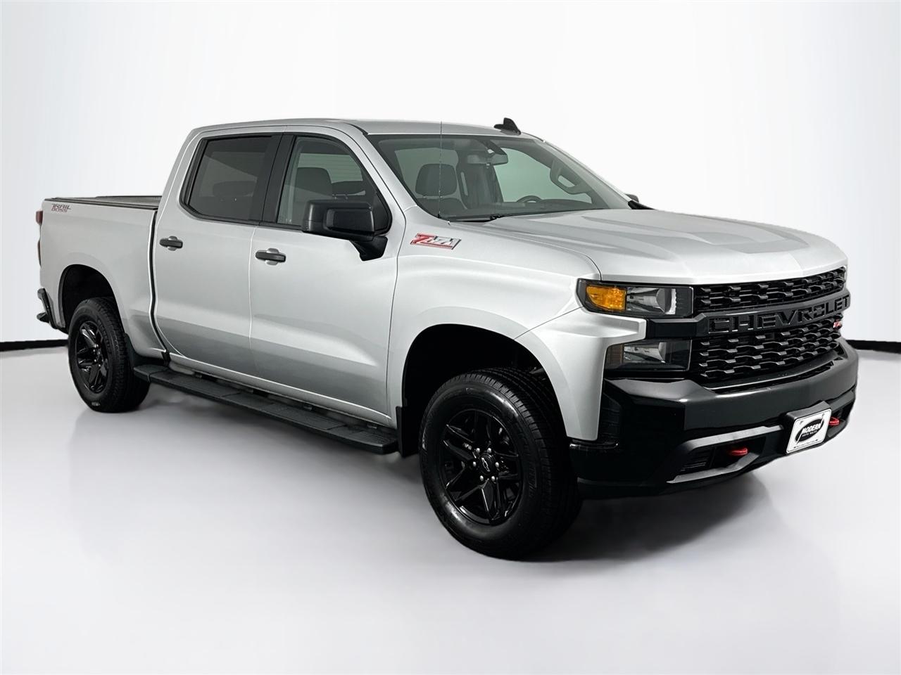 Chevrolet Silverado 1500 4WD Crew Cab 147" Custom Trail Boss 2019