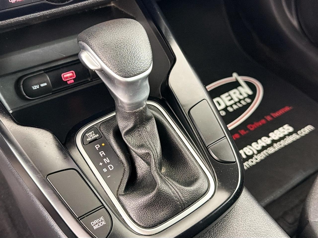 Kia Soul LX IVT 2020