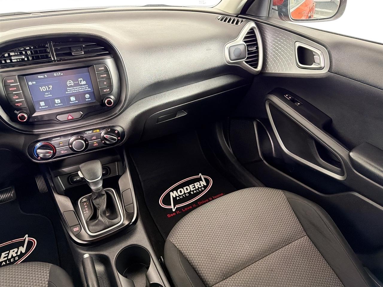 Kia Soul LX IVT 2020