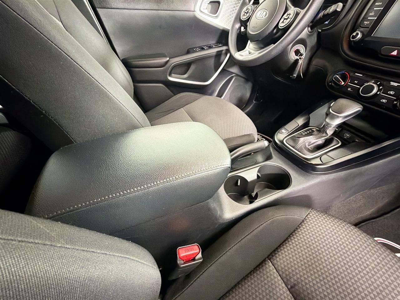 Kia Soul LX IVT 2020