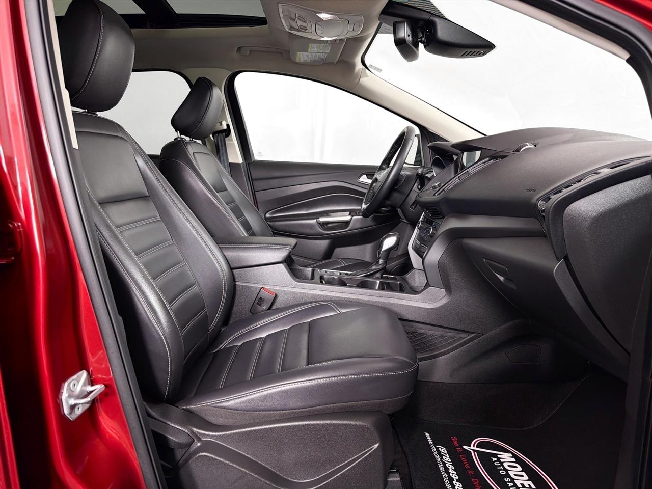 Ford Escape SEL 4WD 2019