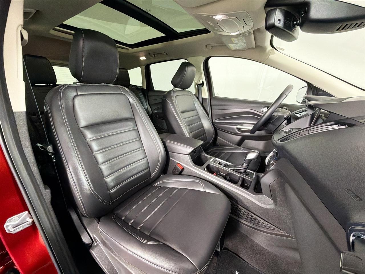 Ford Escape SEL 4WD 2019