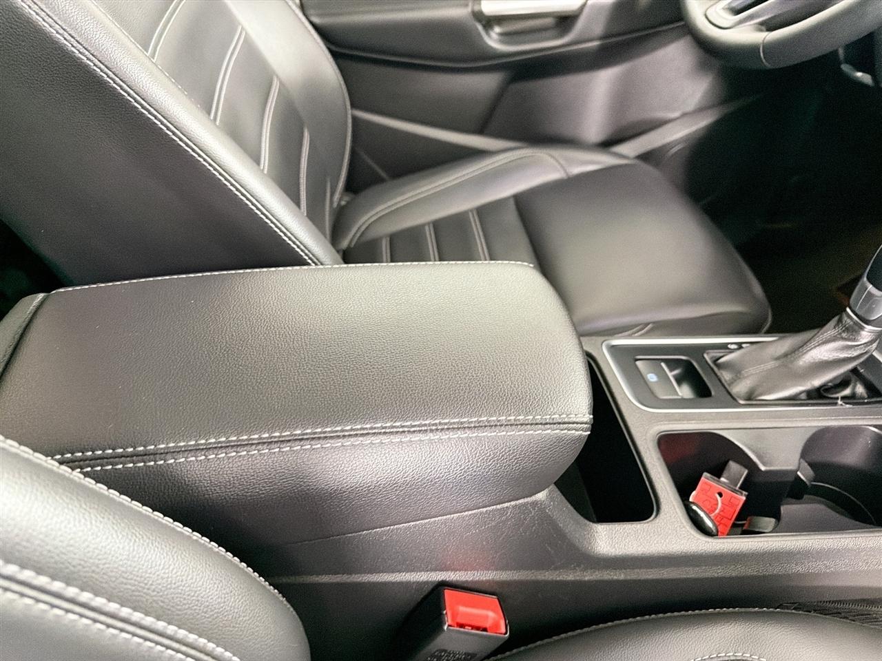 Ford Escape SEL 4WD 2019