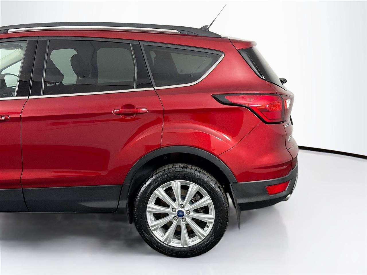 Ford Escape SEL 4WD 2019