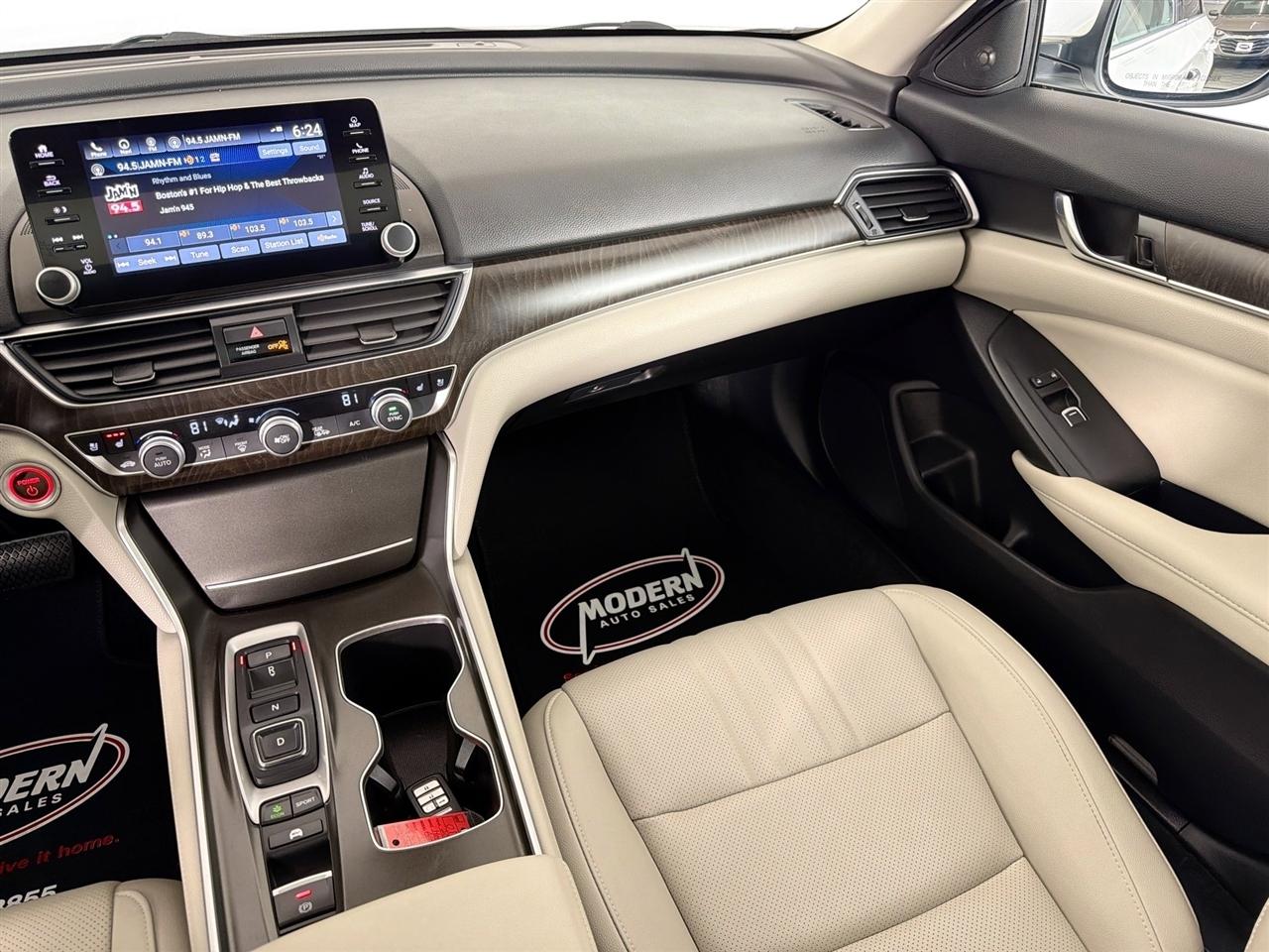 Honda Accord Hybrid Touring Sedan 2022