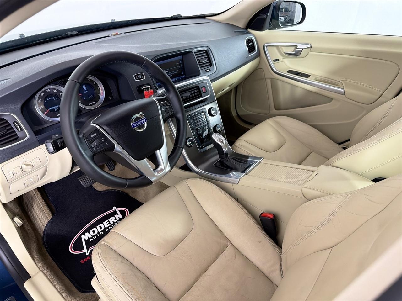 Volvo S60 4dr Sdn T5 AWD 2013