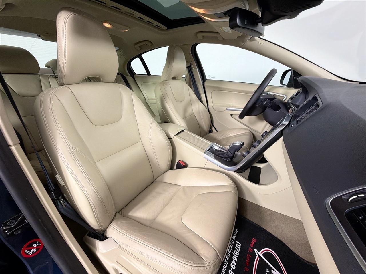 Volvo S60 4dr Sdn T5 AWD 2013