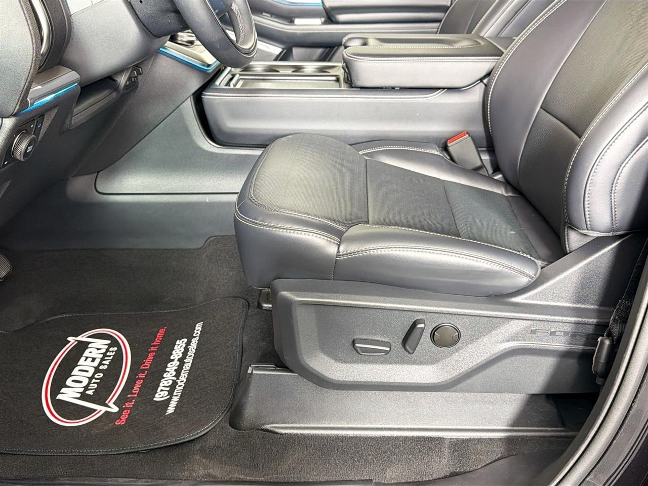 Ford Expedition Max Platinum 4x4 2025