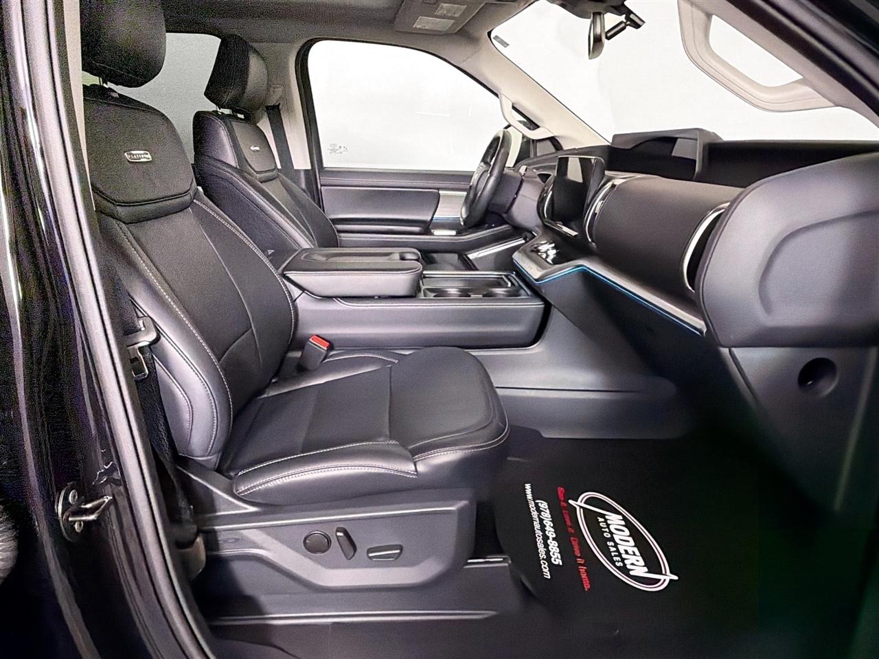 Ford Expedition Max Platinum 4x4 2025