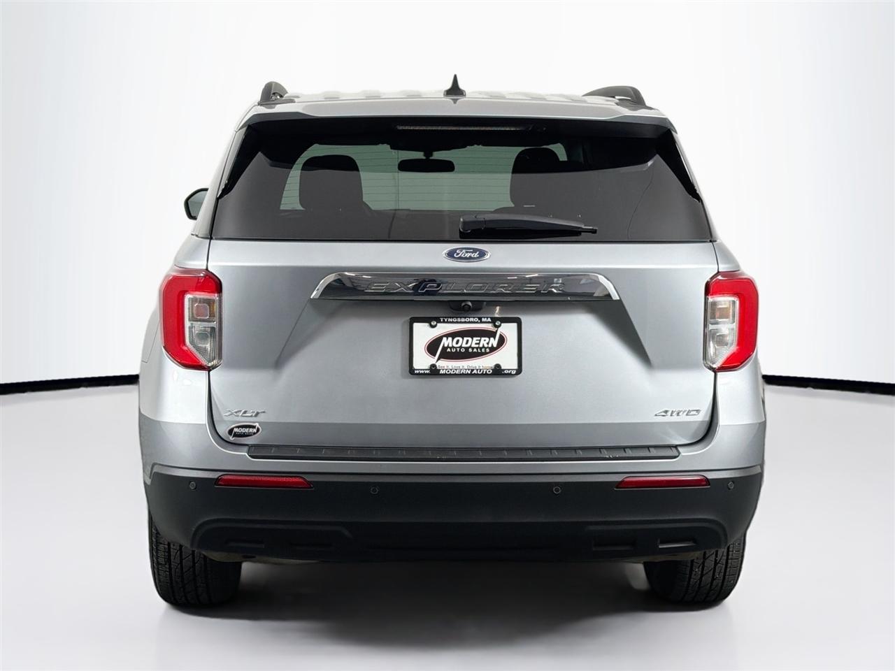 Ford Explorer XLT 4WD 2023
