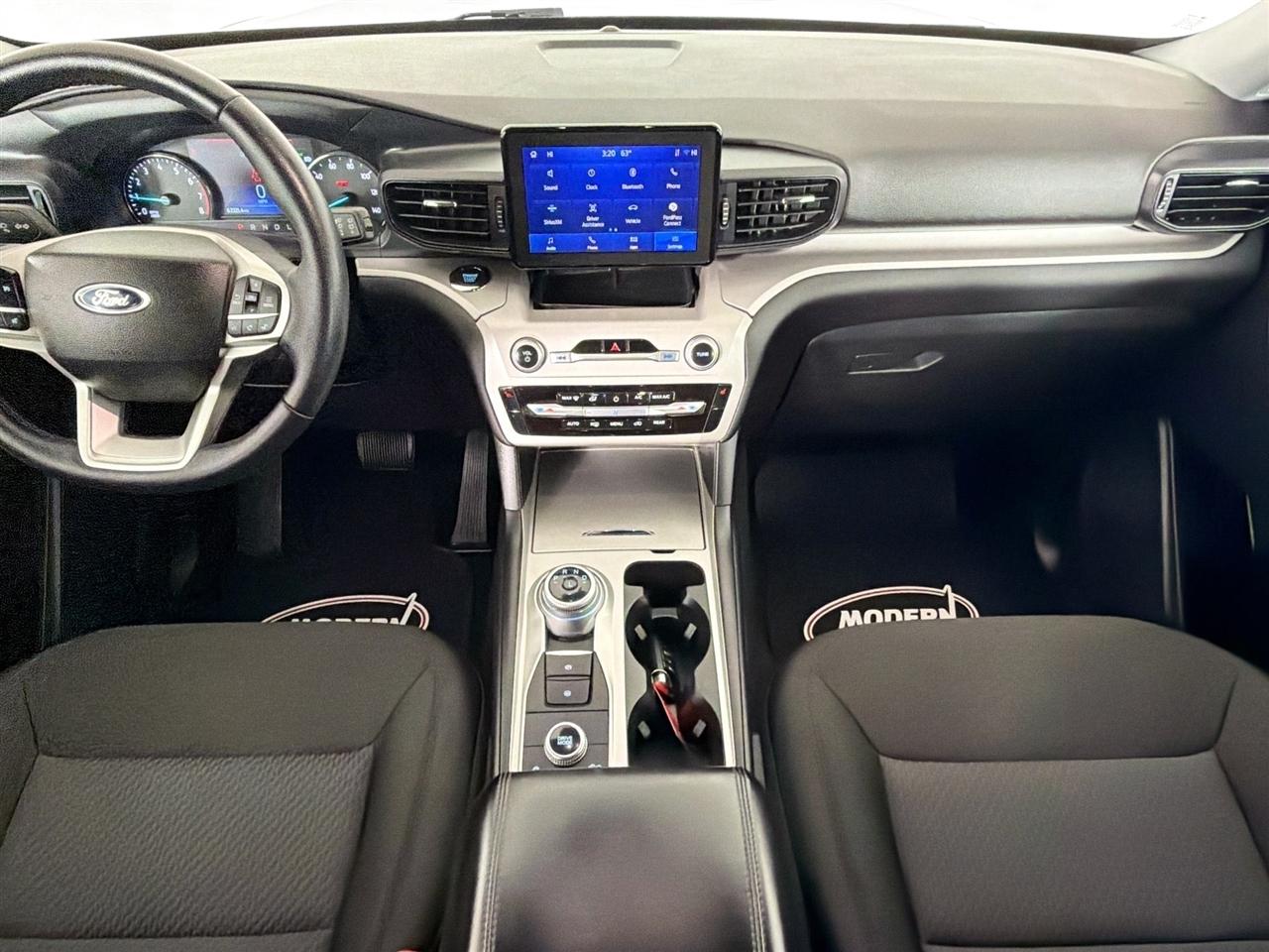 Ford Explorer XLT 4WD 2023