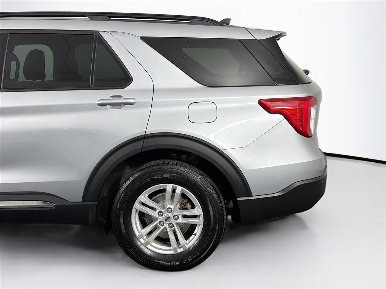 Ford Explorer XLT 4WD 2023