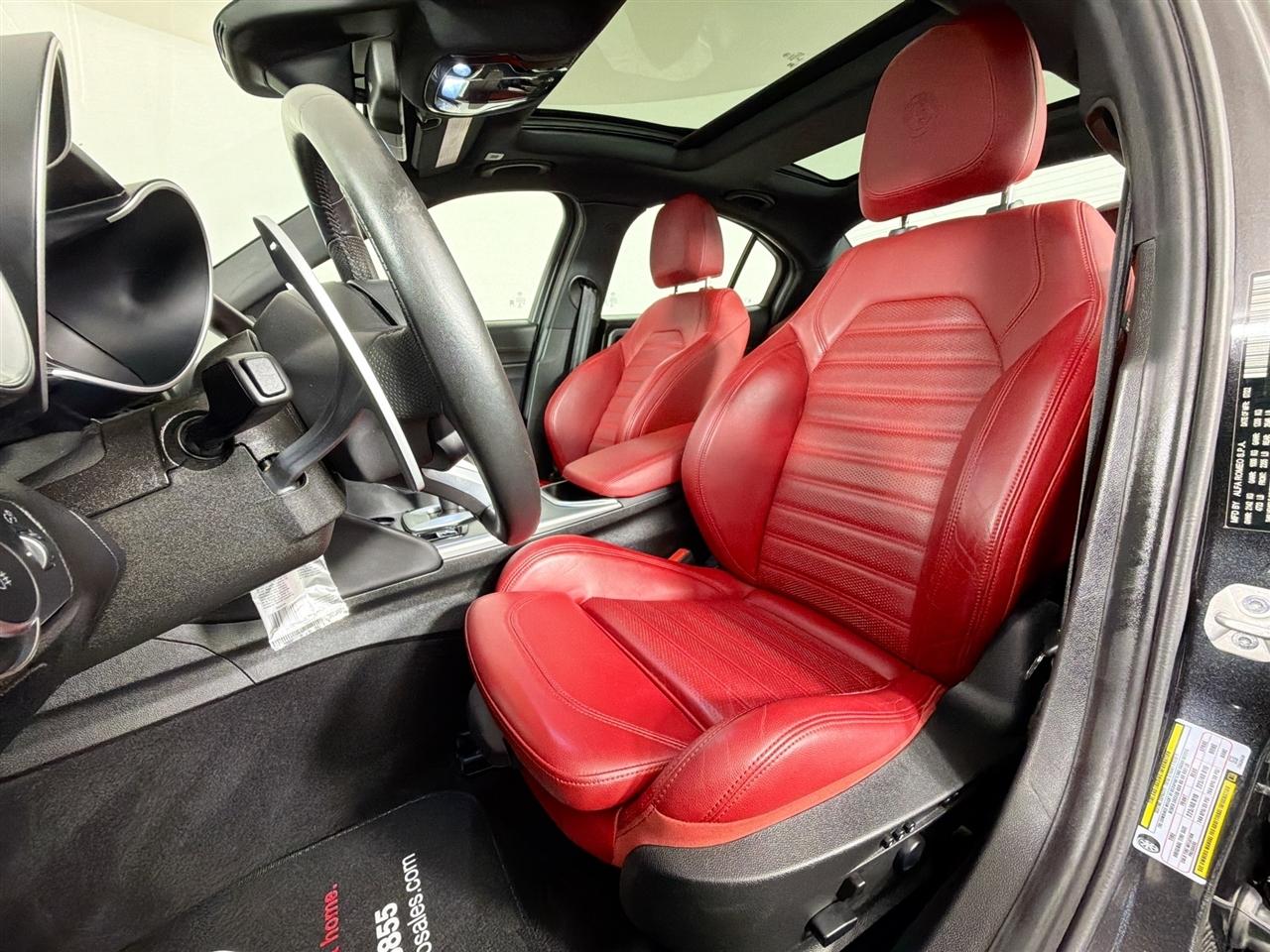 Alfa Romeo Giulia Veloce AWD 2023