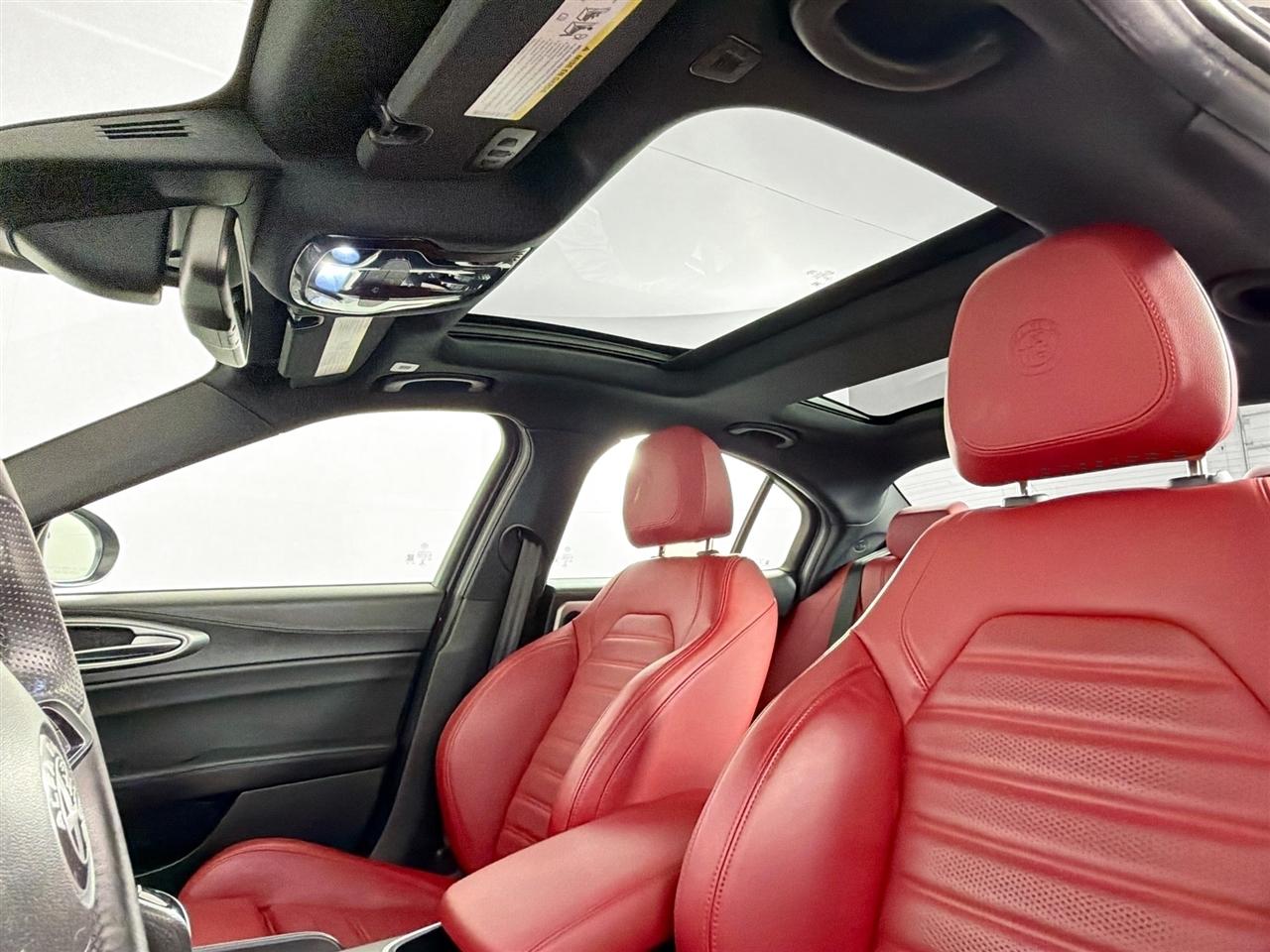 Alfa Romeo Giulia Veloce AWD 2023