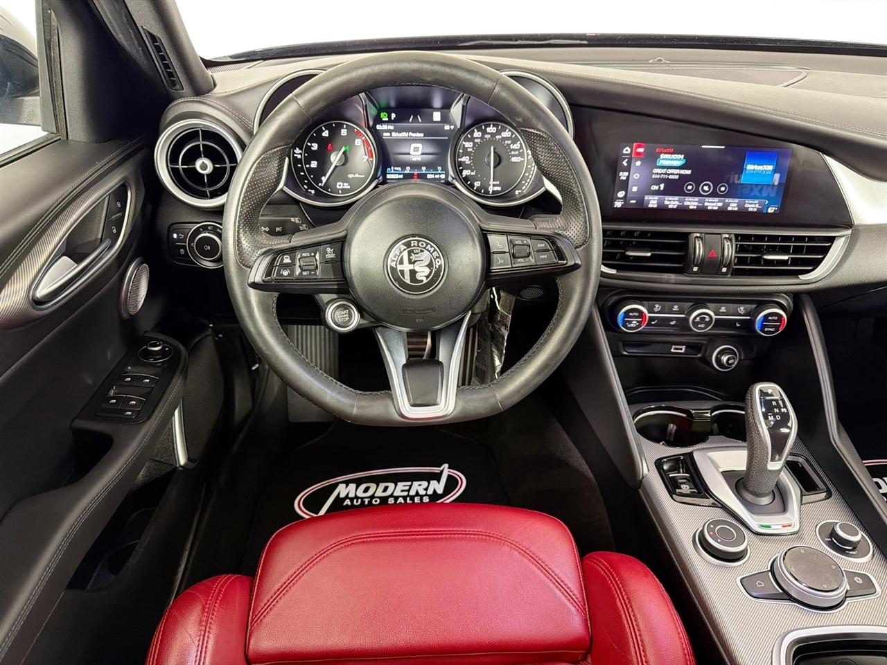 Alfa Romeo Giulia Veloce AWD 2023