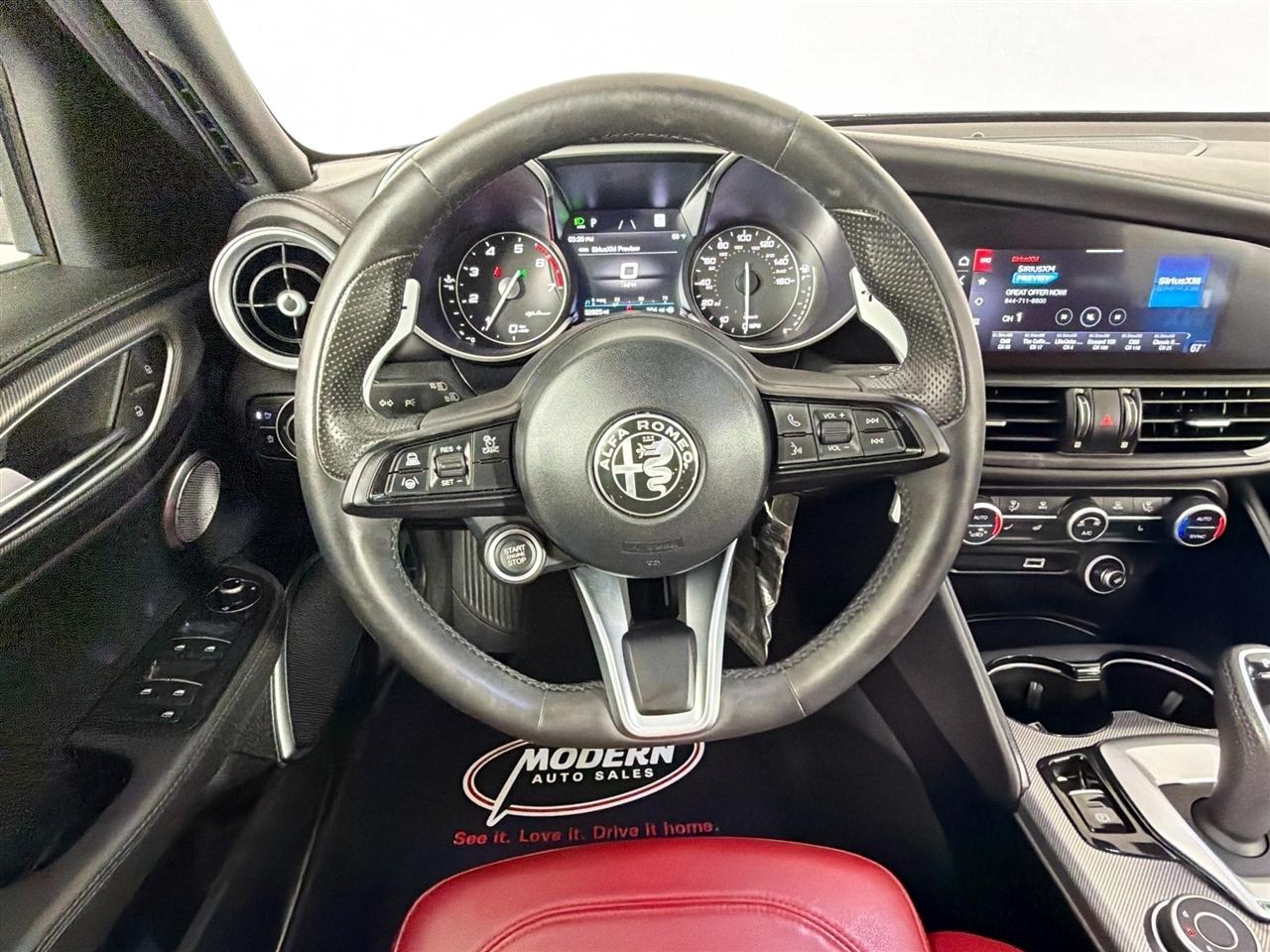 Alfa Romeo Giulia Veloce AWD 2023