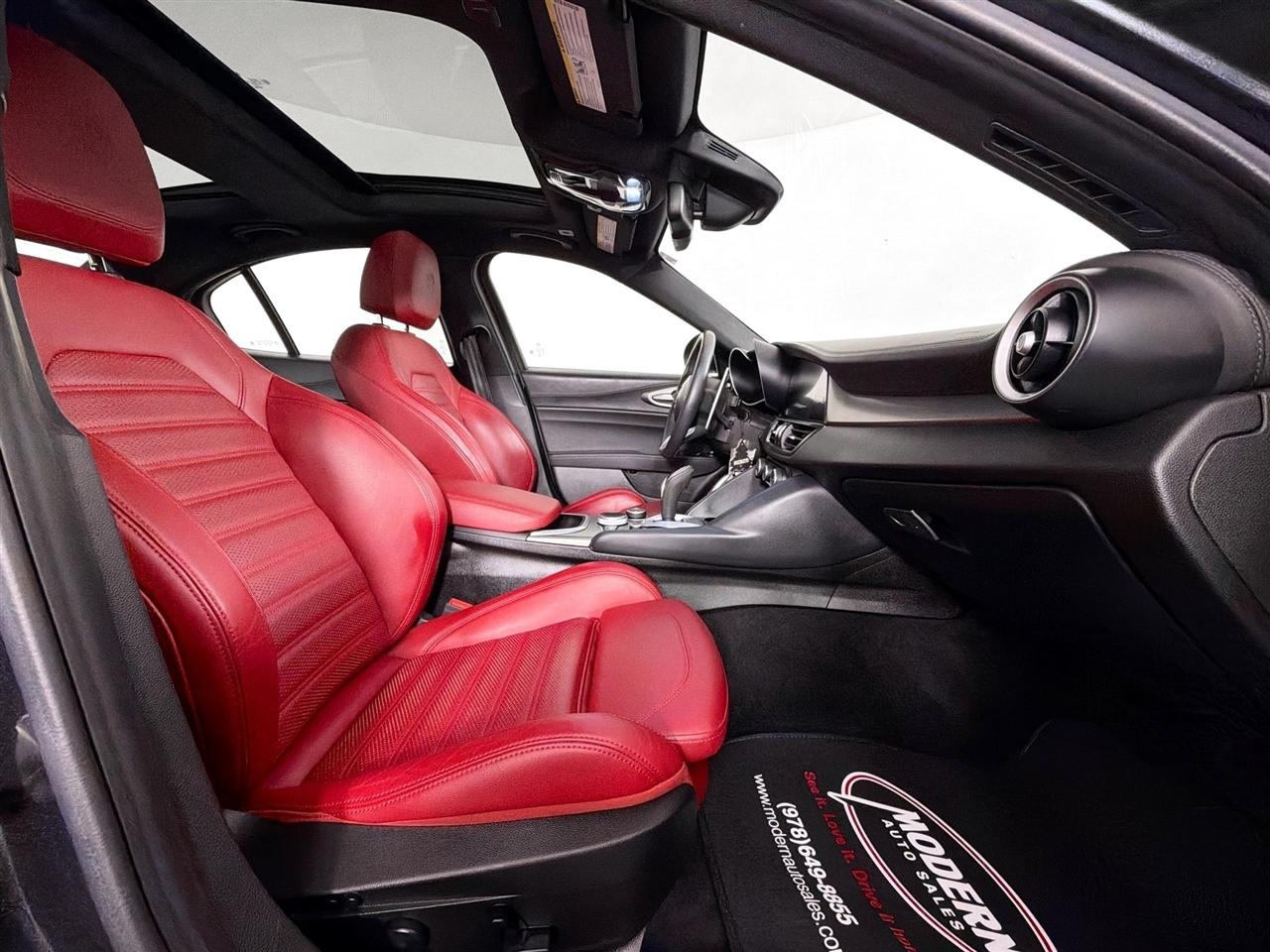 Alfa Romeo Giulia Veloce AWD 2023