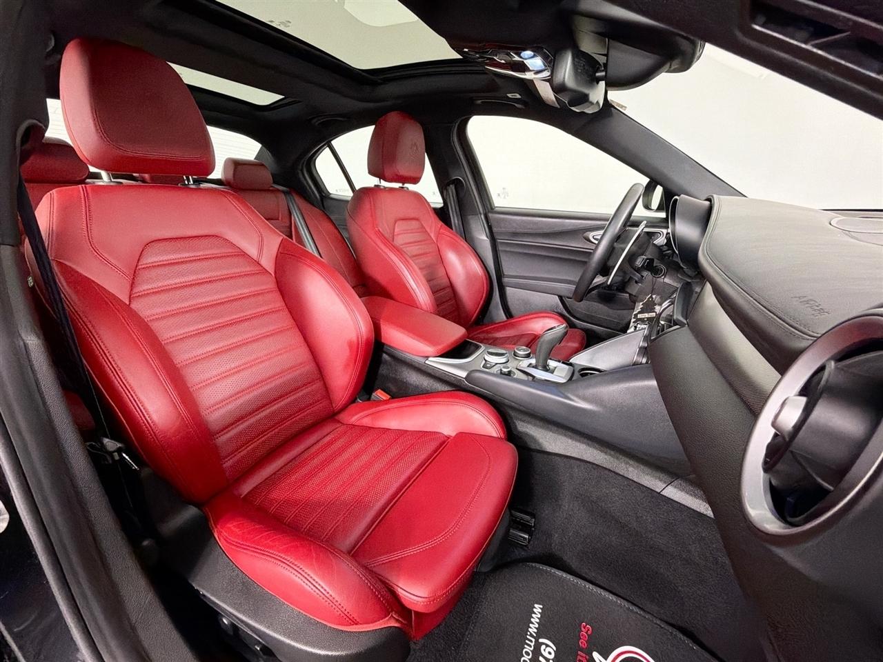 Alfa Romeo Giulia Veloce AWD 2023