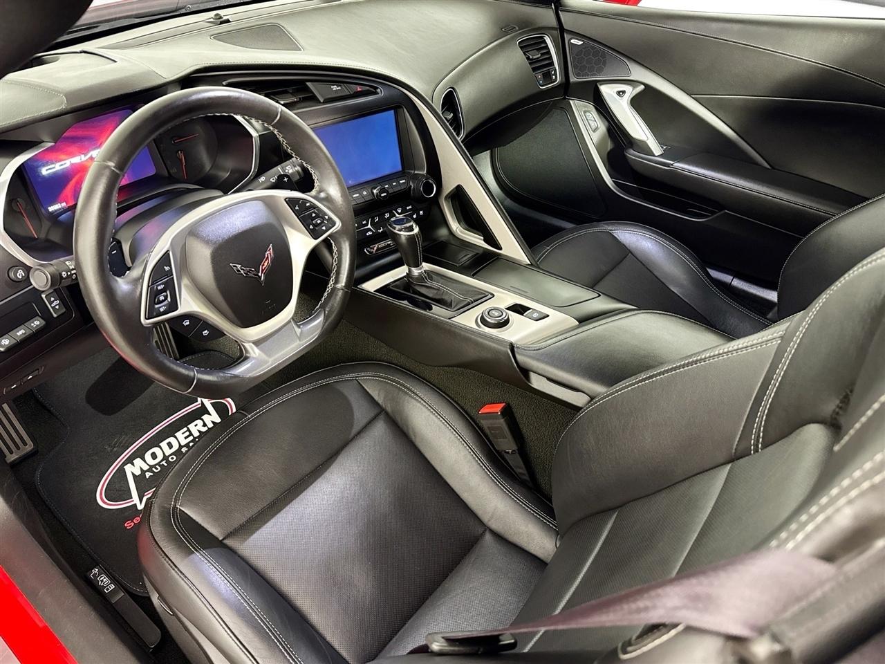 Chevrolet Corvette 2dr Stingray Conv w/2LT 2017