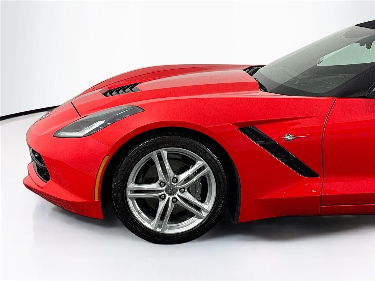 Chevrolet Corvette 2dr Stingray Conv w/2LT 2017