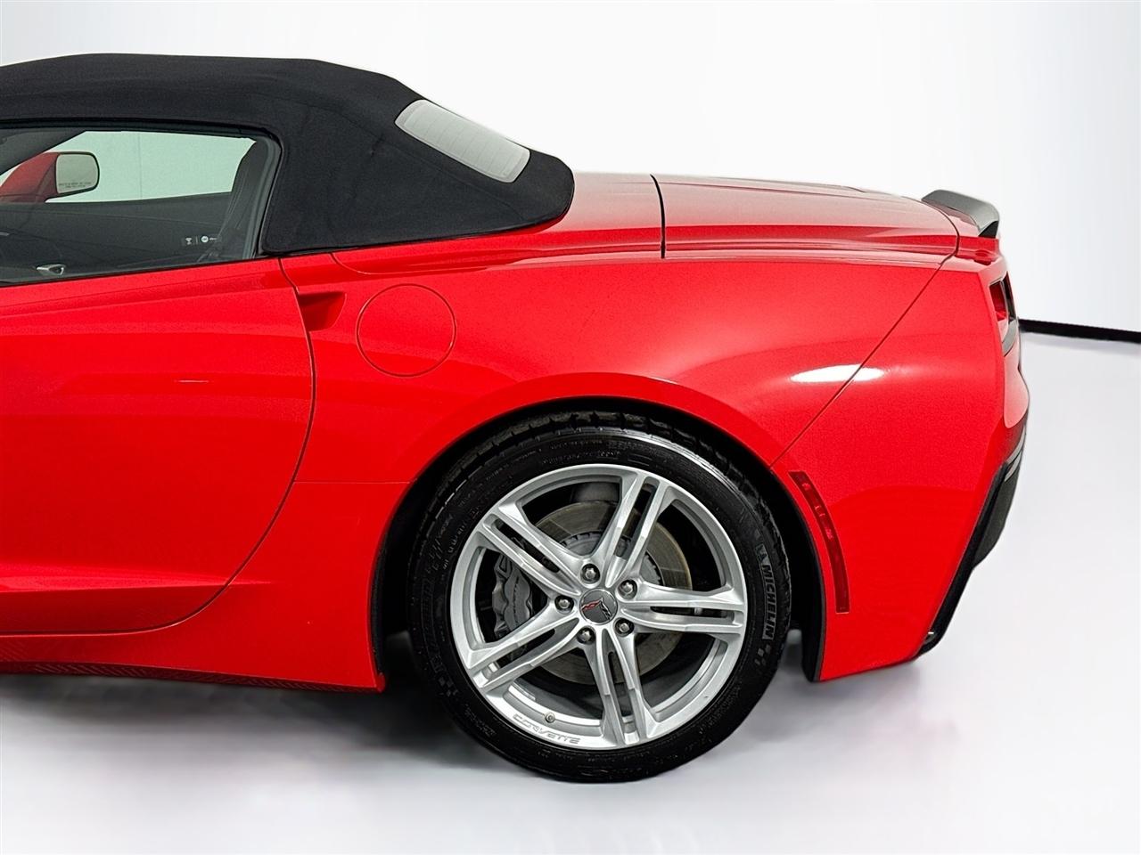 Chevrolet Corvette 2dr Stingray Conv w/2LT 2017