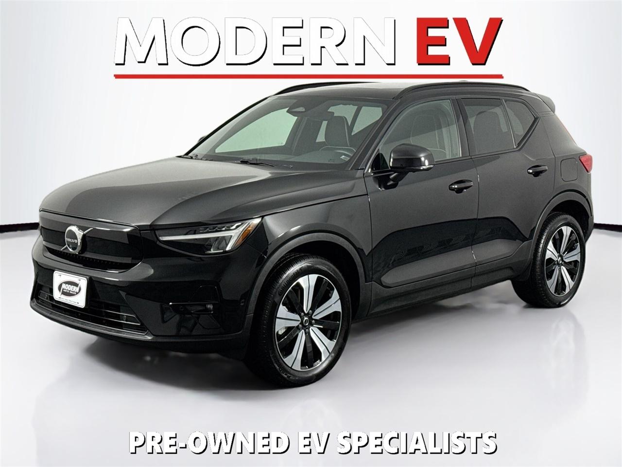 Volvo XC40 Recharge Pure Electric Twin eAWD Plus 2023