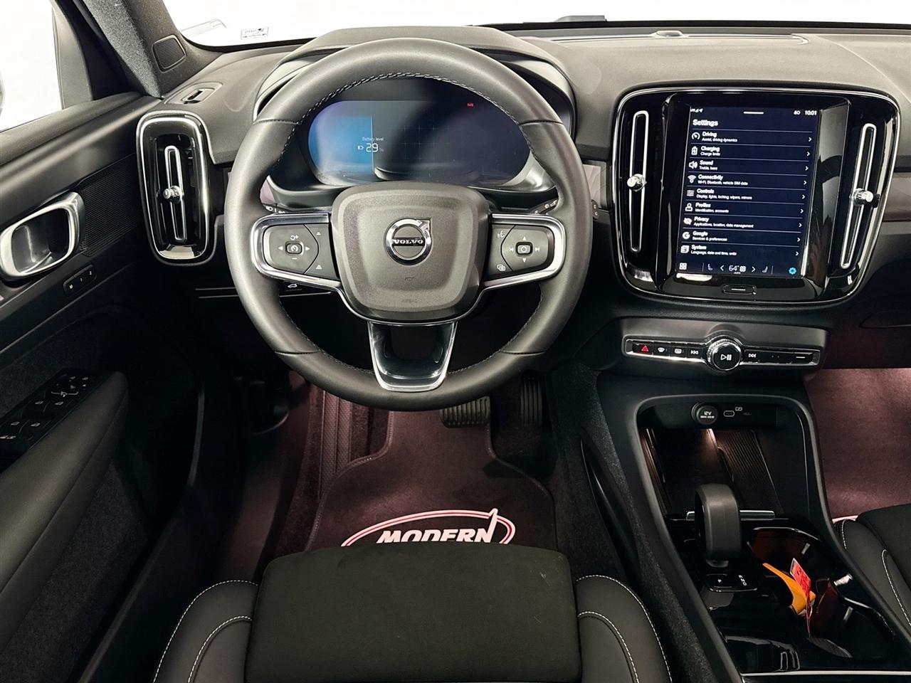 Volvo XC40 Recharge Pure Electric Twin eAWD Plus 2023