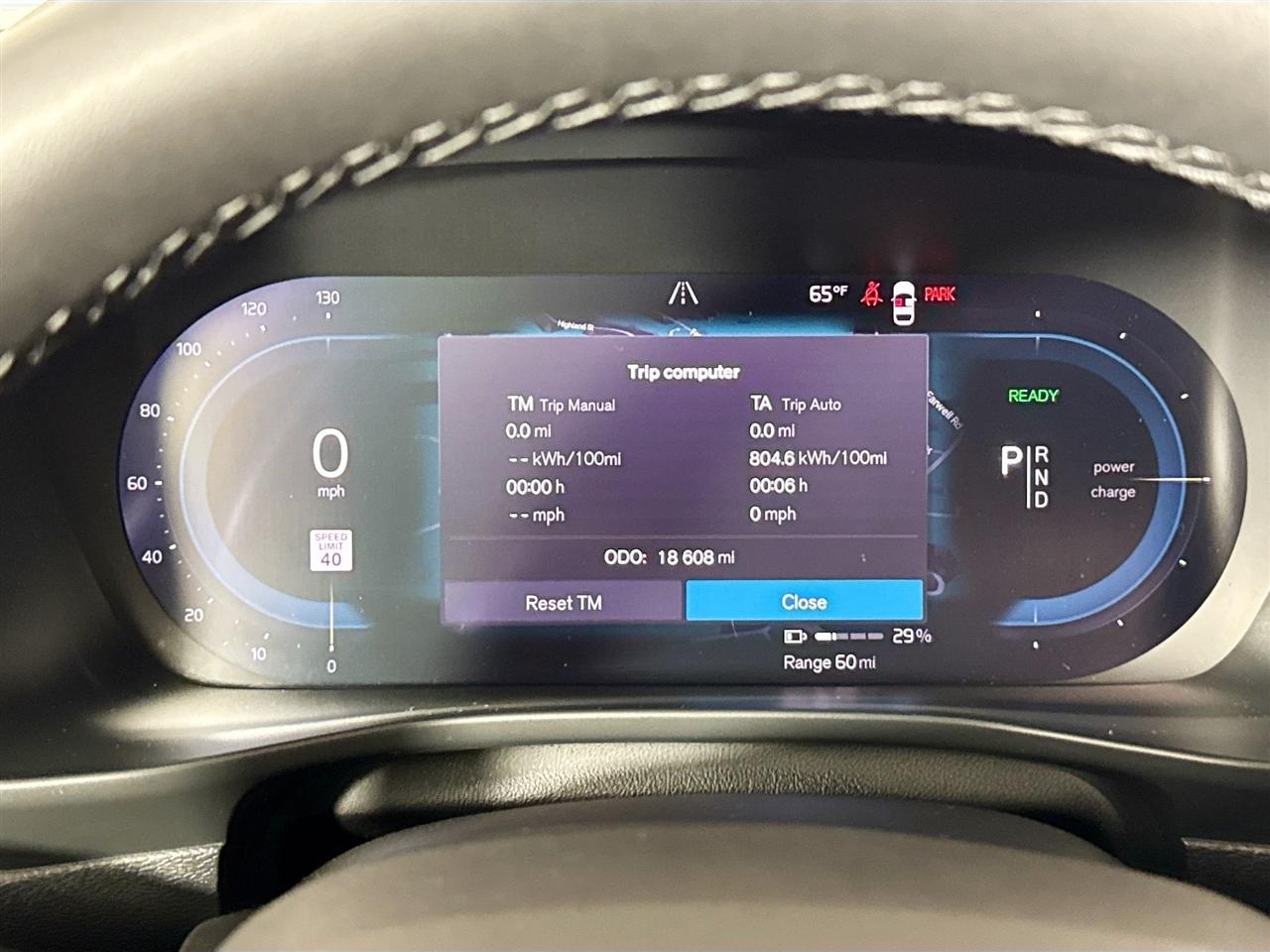 Volvo XC40 Recharge Pure Electric Twin eAWD Plus 2023