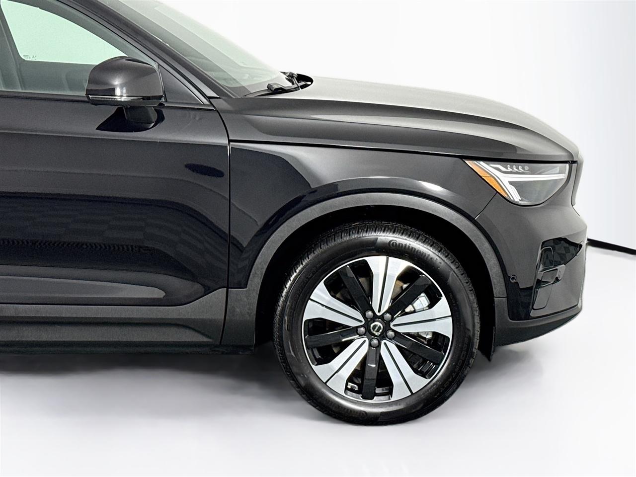 Volvo XC40 Recharge Pure Electric Twin eAWD Plus 2023