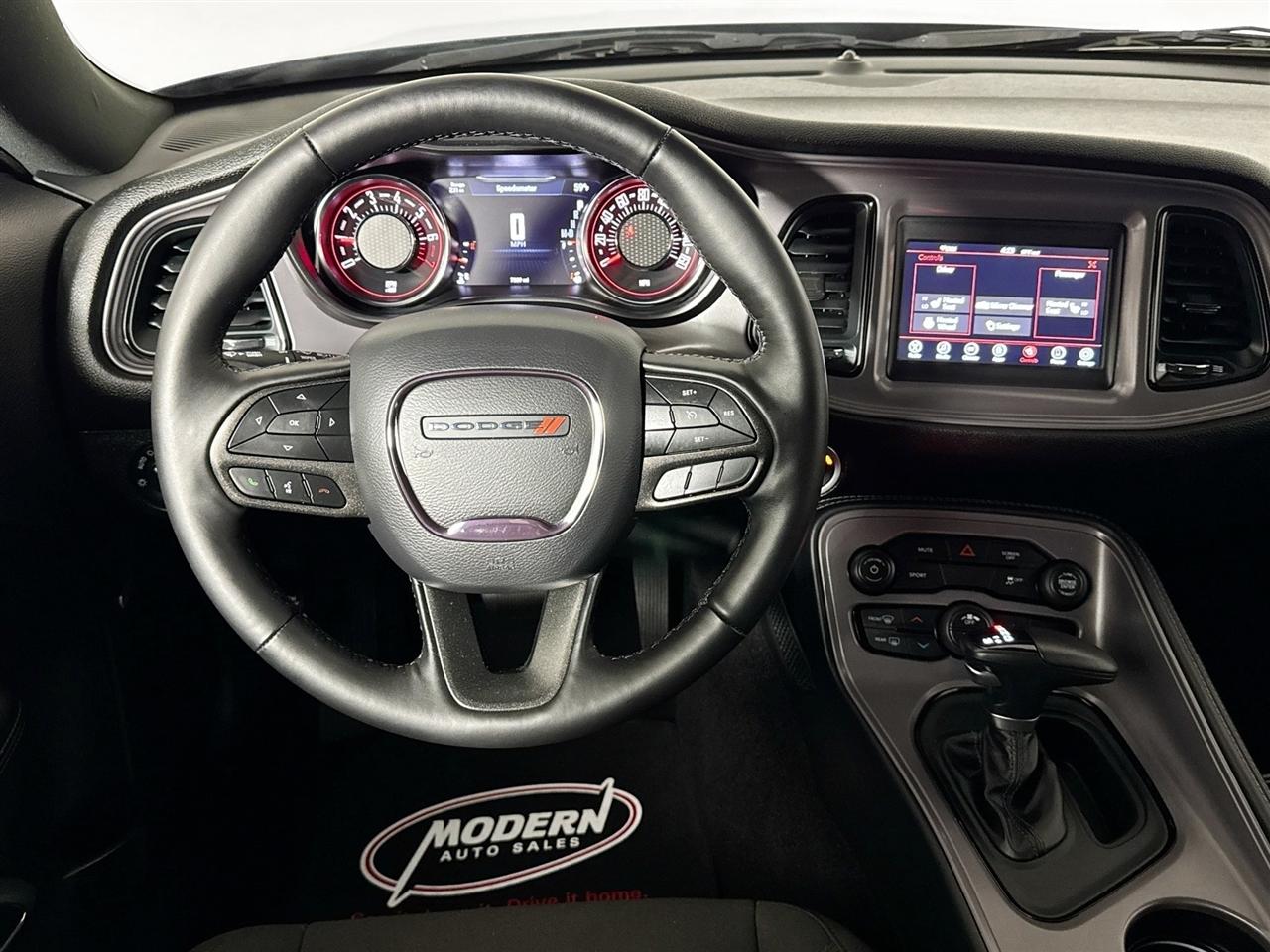 Dodge Challenger SXT AWD 2023