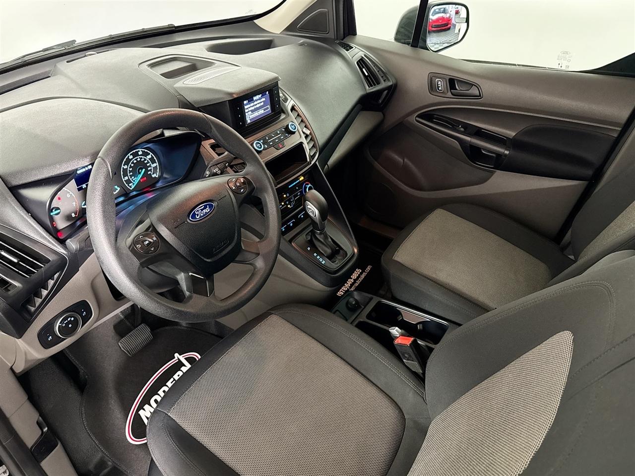 Ford Transit Connect Van XL LWB w/Rear Symmetrical Doors 2023