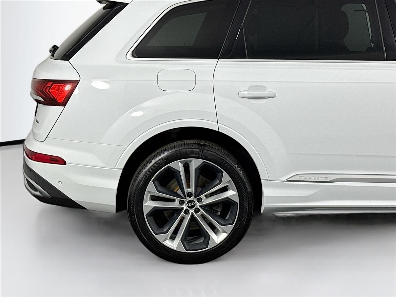 Audi Q7 Premium Plus 55 TFSI quattro 2021