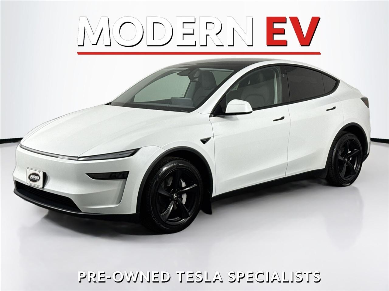 Tesla Model Y Long Range Launch Series AWD *Ltd Avail* 2026