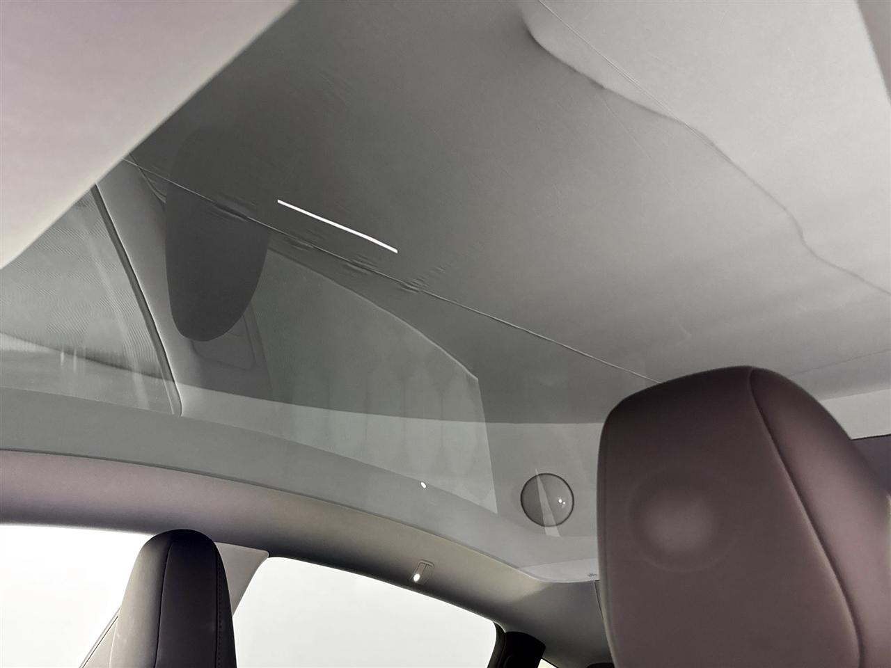 Tesla Model Y Long Range Launch Series AWD *Ltd Avail* 2026