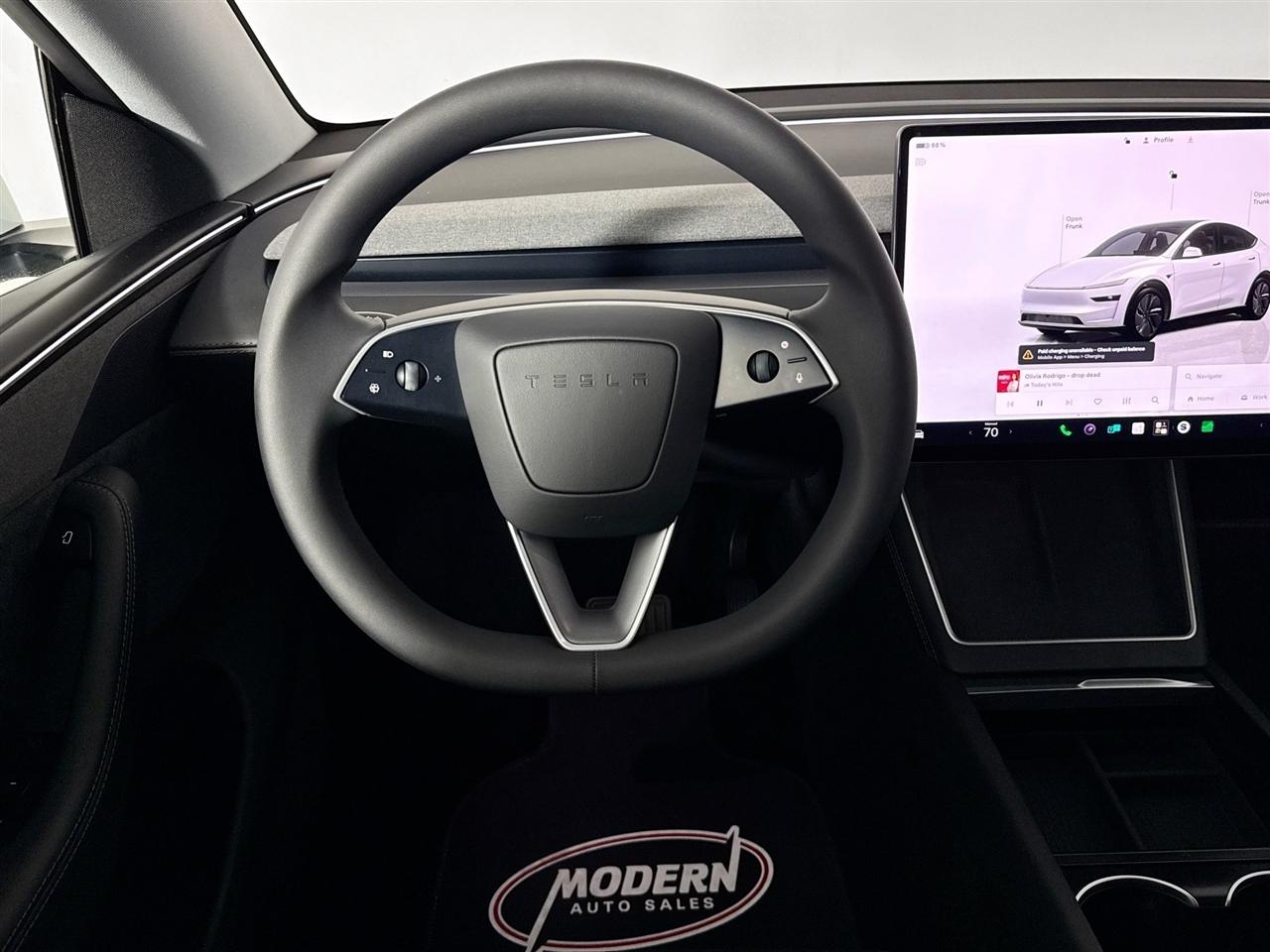 Tesla Model Y Long Range Launch Series AWD *Ltd Avail* 2026