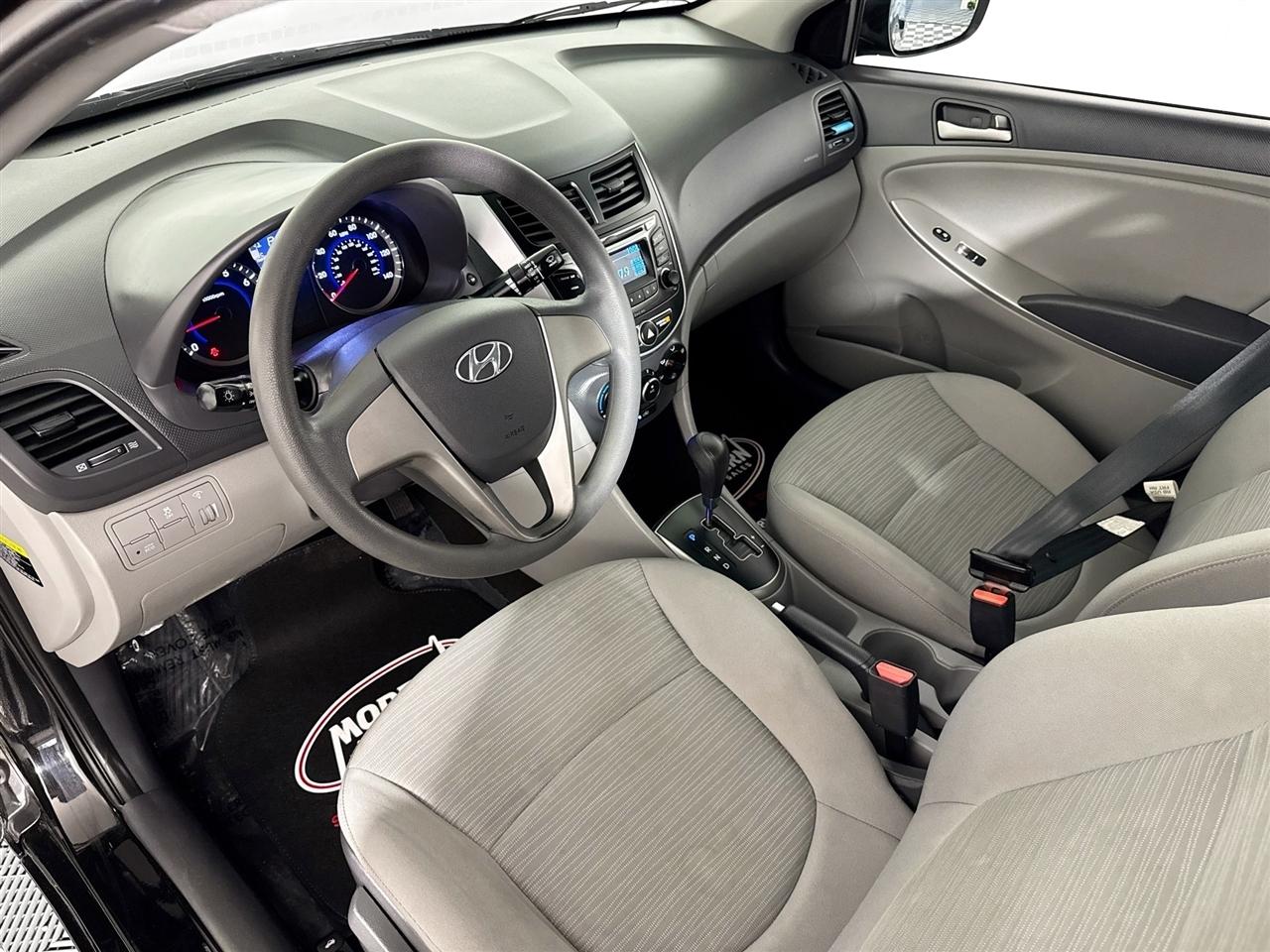 Hyundai Accent 4dr Sdn Auto GLS 2015