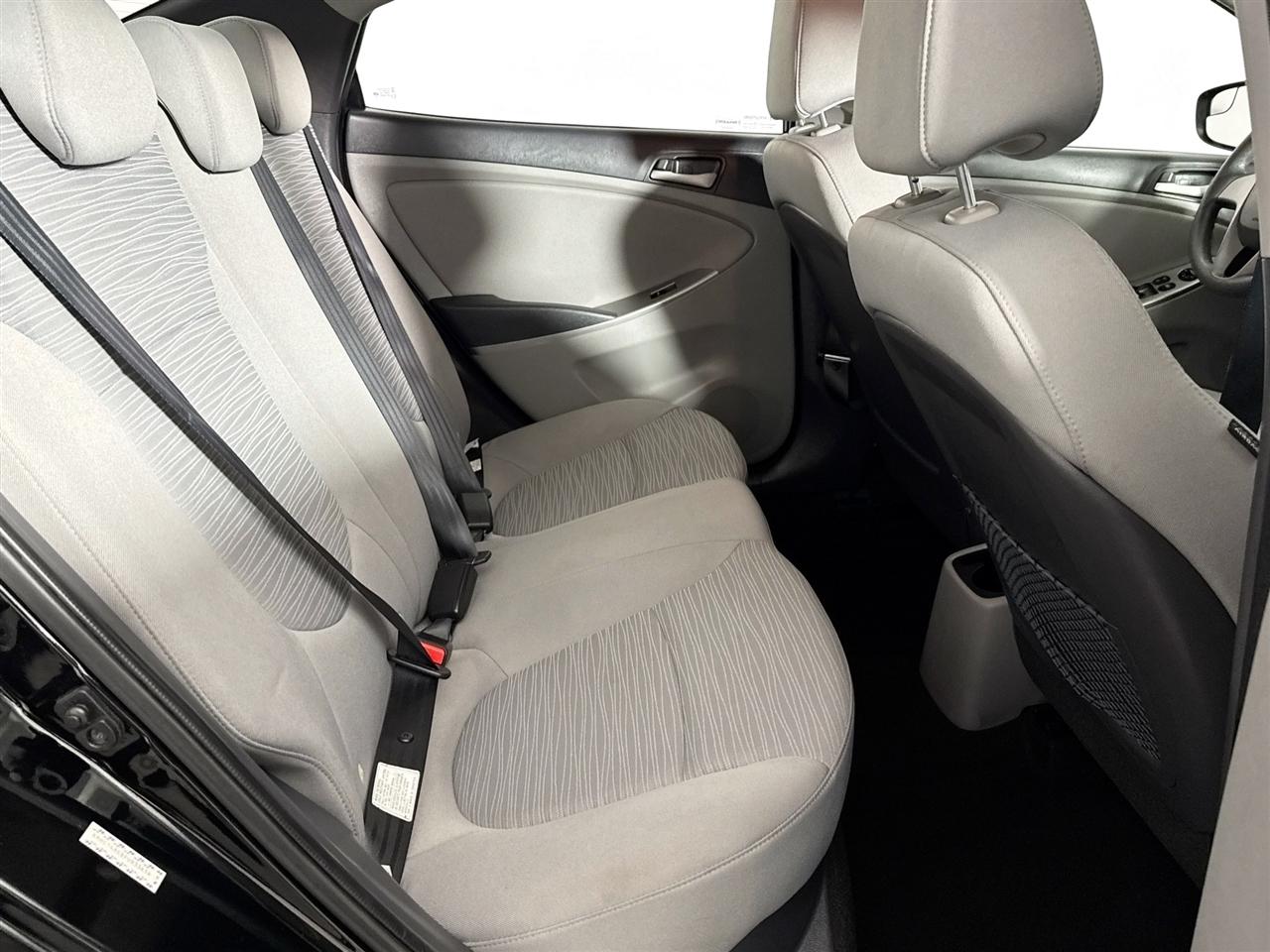 Hyundai Accent 4dr Sdn Auto GLS 2015